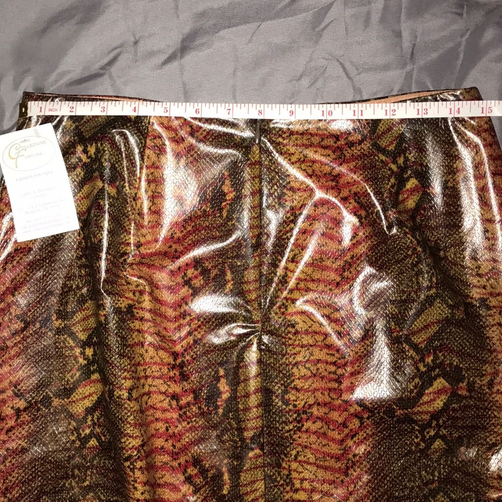 NWT, SnakeSkin Leather midi Skirt, size 8 - Picture 8 of 8